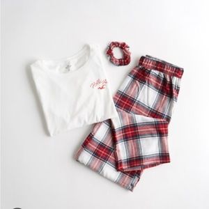 Hollister Pajama Set Size Women's Medium
